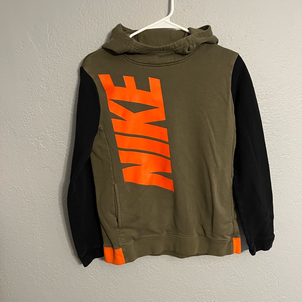 Nike Green Orange Black Hoodie Sweatshirt Boys XL